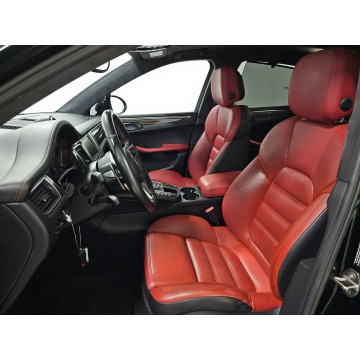 Porsche Macan  SUV 2016,  3.0 benzyna, automat - Na sprzedaż za 109 470 zł - Katowice - zdjęcie 9