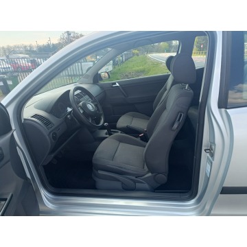 Volkswagen Polo  Hatchback 2002,  1.2 benzyna - Na sprzedaż za 7 900,00 zł - Dolna Grupa - zdjęcie 7