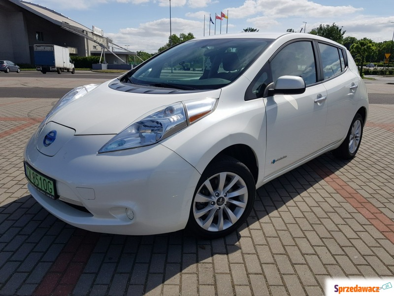 Nissan Leaf  Hatchback 2015,  0.0 zasilanie elektryczne - Na sprzedaż za 39 900 zł - Włocławek