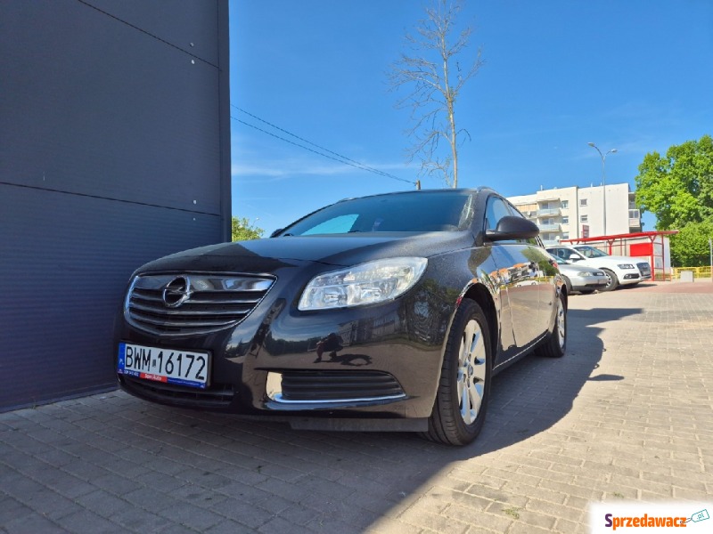Opel Insignia  Kombi 2012,  1.4 benzyna+LPG - Na sprzedaż za 27 900 zł - Białystok