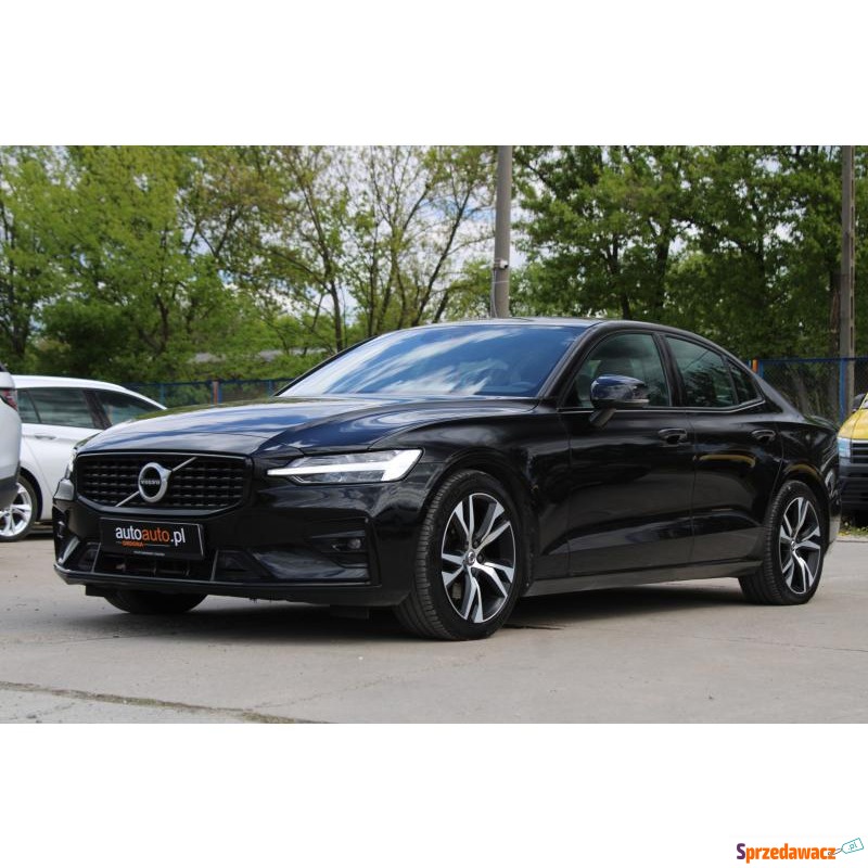 Volvo S60  Sedan/Limuzyna 2020,  2.0 benzyna - Na sprzedaż za 127 000 zł - Warszawa