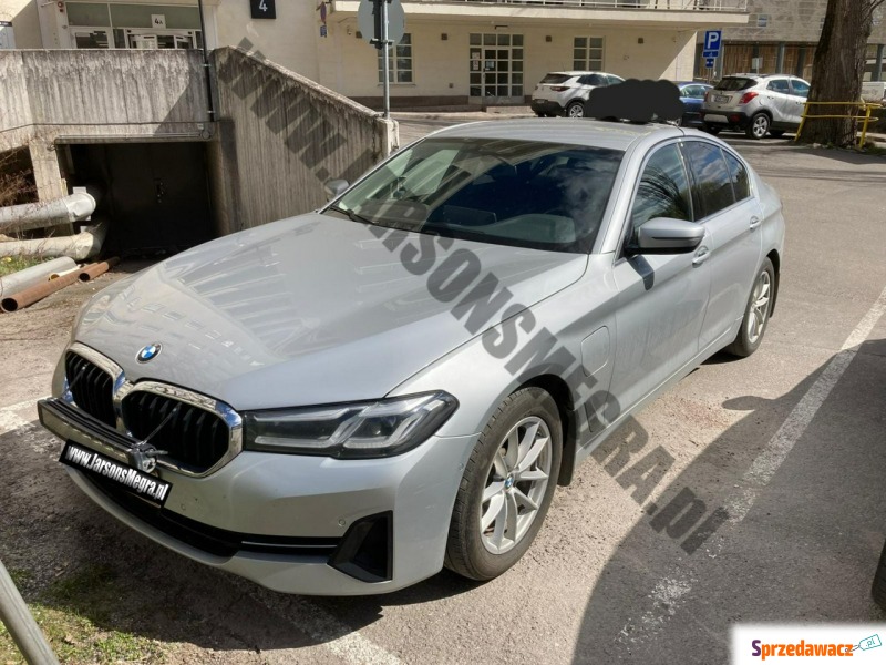 BMW Seria 5  Sedan/Limuzyna 2020,  2.0 hybryda - Na sprzedaż za 91 200 zł - Kiczyce