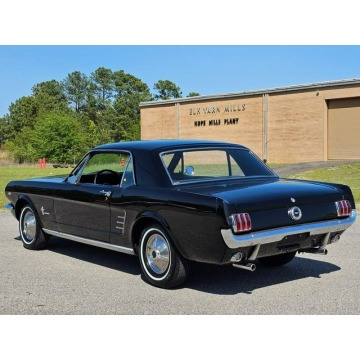 Ford Mustang  Coupe/Sportowy 1966,  4.7 benzyna, automat - Na sprzedaż za 104 550 zł - Katowice - zdjęcie 5