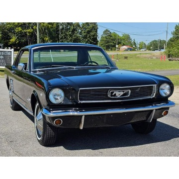 Ford Mustang  Coupe/Sportowy 1966,  4.7 benzyna, automat - Na sprzedaż za 104 550 zł - Katowice - zdjęcie 2