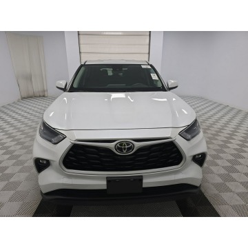 Toyota Highlander  SUV 2022,  2.4 benzyna, automat - Na sprzedaż za 142 680 zł - Katowice - zdjęcie 2