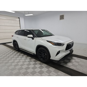 Toyota Highlander  SUV 2022,  2.4 benzyna, automat - Na sprzedaż za 142 680 zł - Katowice - zdjęcie 4