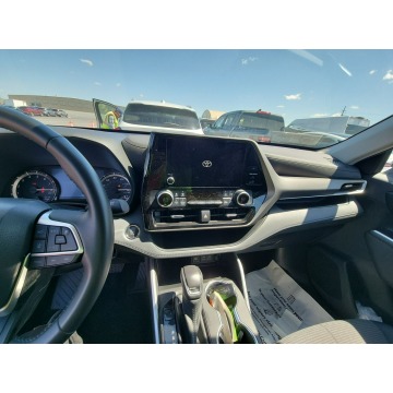 Toyota Highlander  SUV 2023,  2.4 benzyna, automat - Na sprzedaż za 161 130 zł - Katowice - zdjęcie 8