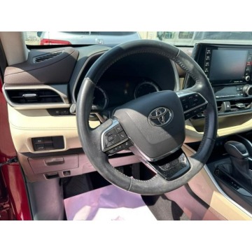 Toyota Highlander  SUV 2021,  3.5 benzyna, automat - Na sprzedaż za 150 060 zł - Katowice - zdjęcie 4