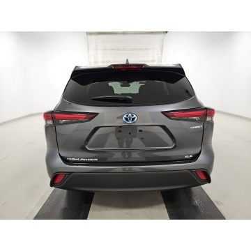 Toyota Highlander  SUV 2024,  2.4 benzyna, automat - Na sprzedaż za 211 560 zł - Katowice - zdjęcie 5