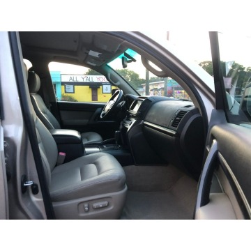 Toyota Land Cruiser  SUV 2009,  5.7 benzyna, automat - Na sprzedaż za 103 320 zł - Katowice - zdjęcie 9