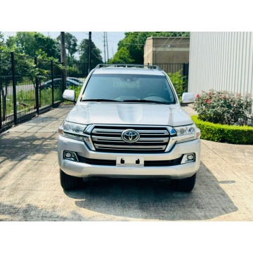 Toyota Land Cruiser  SUV 2016,  5.7 benzyna, automat - Na sprzedaż za 179 580 zł - Katowice - zdjęcie 5