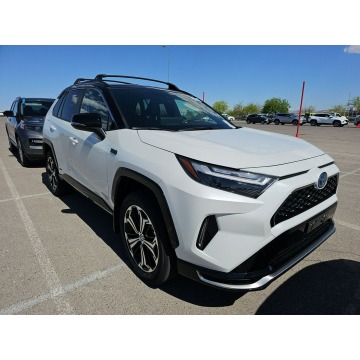Toyota RAV-4 - XSE