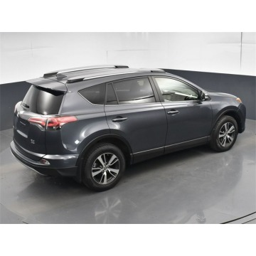 Toyota   SUV 2017,  2.5 hybryda, automat - Na sprzedaż za 75 030 zł - Katowice - zdjęcie 4