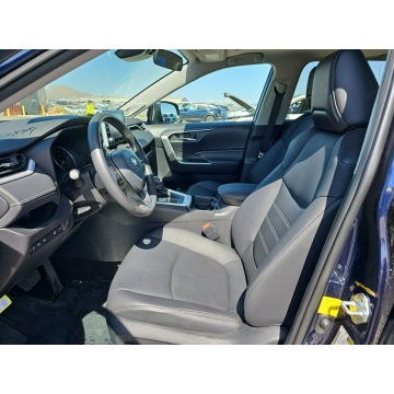 Toyota   SUV 2021,  2.5 hybryda, automat - Na sprzedaż za 167 280 zł - Katowice - zdjęcie 6