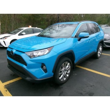 Toyota   SUV 2021,  2.5 hybryda, automat - Na sprzedaż za 123 000 zł - Katowice - zdjęcie 3