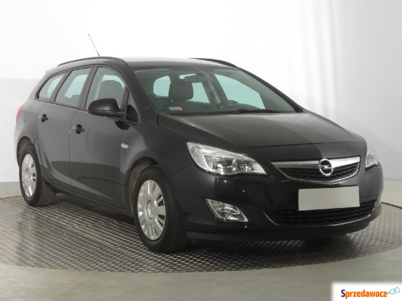 Opel Astra  Kombi 2012,  1.6 benzyna - Na sprzedaż za 26 999 zł - Katowice