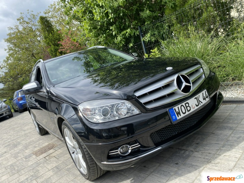 Mercedes - Benz C-klasa 2008,  1.8 benzyna - Na sprzedaż za 32 900 zł - Poznań