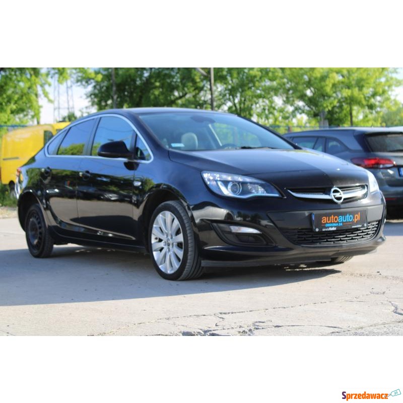 Opel Astra  Sedan/Limuzyna 2017,  1.6 diesel - Na sprzedaż za 36 000 zł - Warszawa