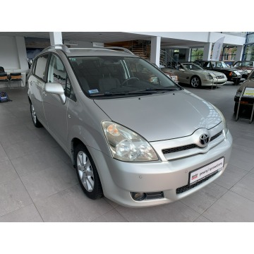 Toyota Corolla Verso  Minivan/Van 2007,  2.2 diesel - Na sprzedaż za 45 900 zł - Kraków - zdjęcie 3