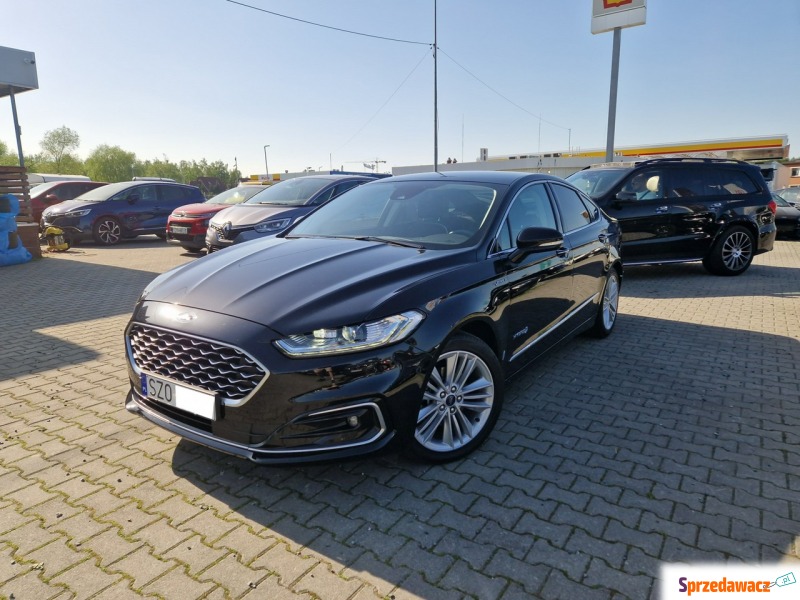 Ford Mondeo  Sedan/Limuzyna 2019,  2.0 hybryda - Na sprzedaż za 74 900 zł - Żory