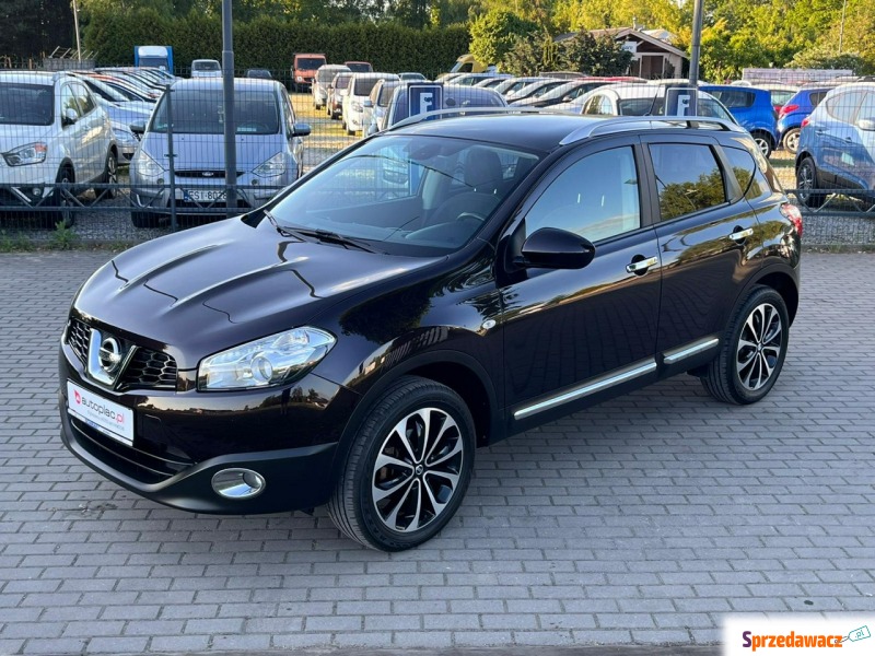 Nissan Qashqai  SUV 2011,  1.6 benzyna - Na sprzedaż za 39 900 zł - Czechy