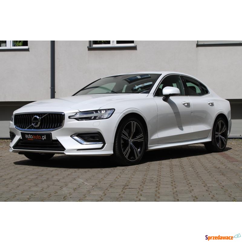 Volvo S60  Sedan/Limuzyna 2021,  2.0 benzyna - Na sprzedaż za 140 000 zł - Warszawa