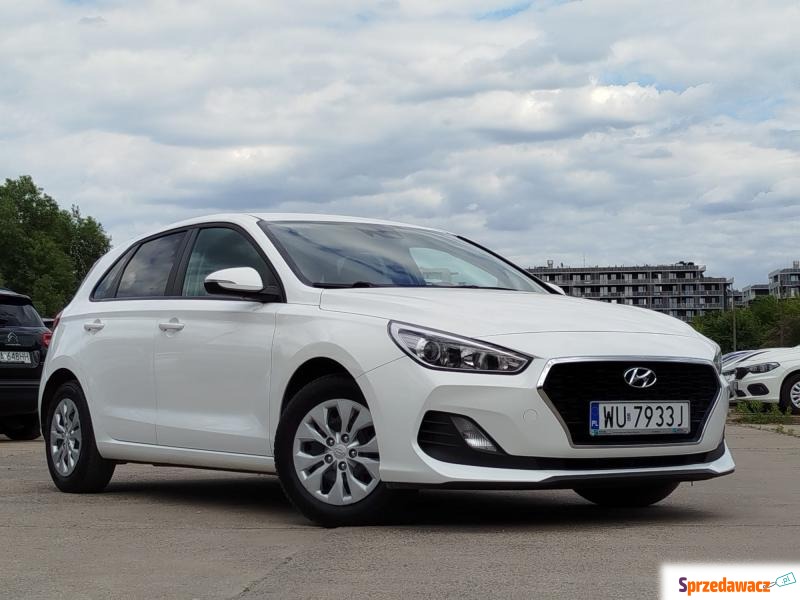 Hyundai i30  Hatchback 2019,  1.4 benzyna+LPG - Na sprzedaż za 41 500 zł - Warszawa