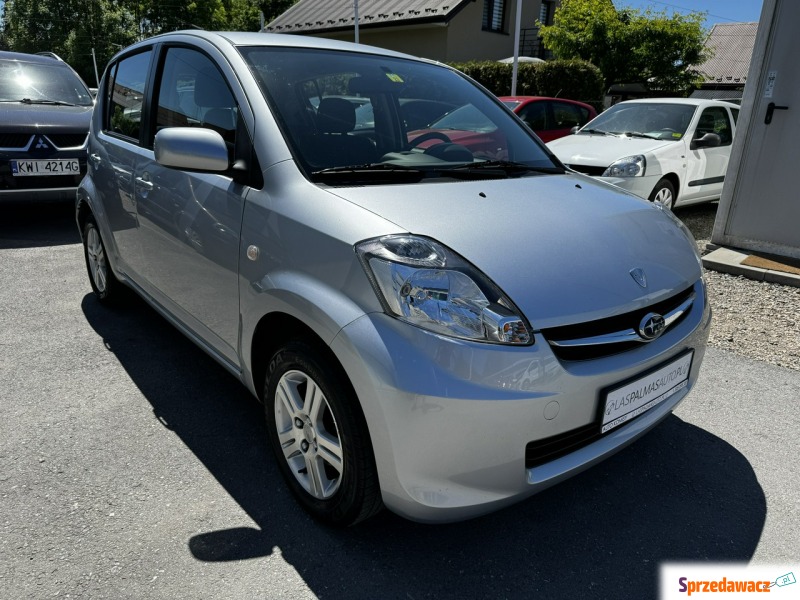 Subaru Justy  Hatchback 2011,  1.0 benzyna - Na sprzedaż za 13 500 zł - Gdów