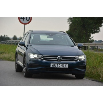Volkswagen Passat  Kombi 2021,  2.0 diesel, automat - Na sprzedaż za 84 624 zł - Sędziszów Małopolski - zdjęcie 10