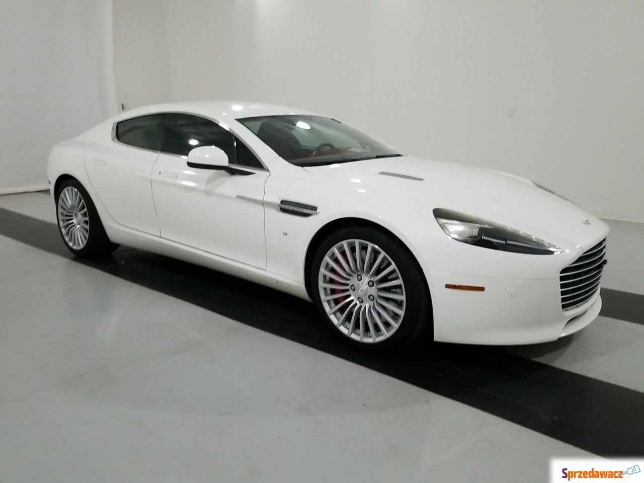 Aston Martin Rapide 2016