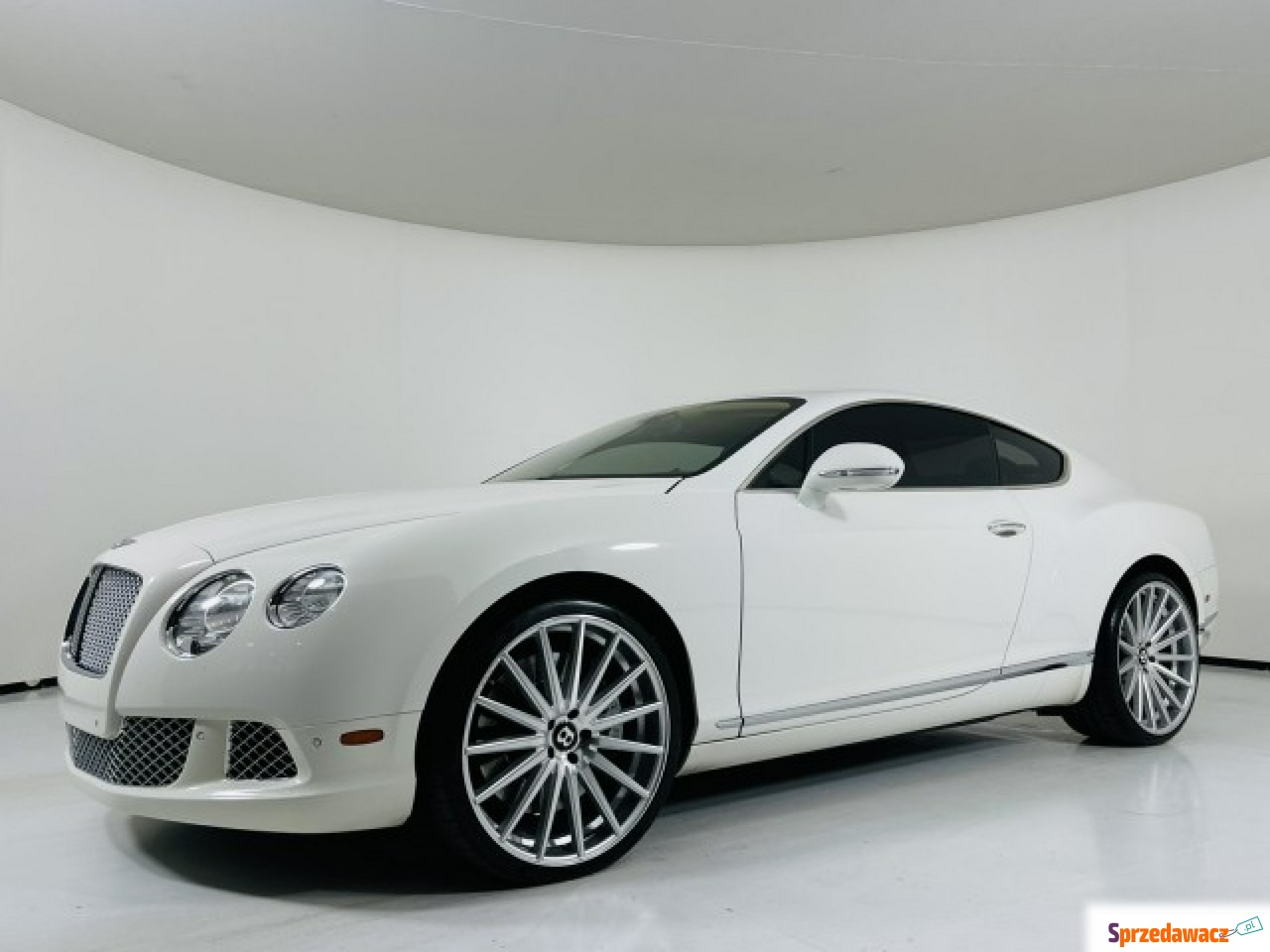 Bentley Continental GT 2012