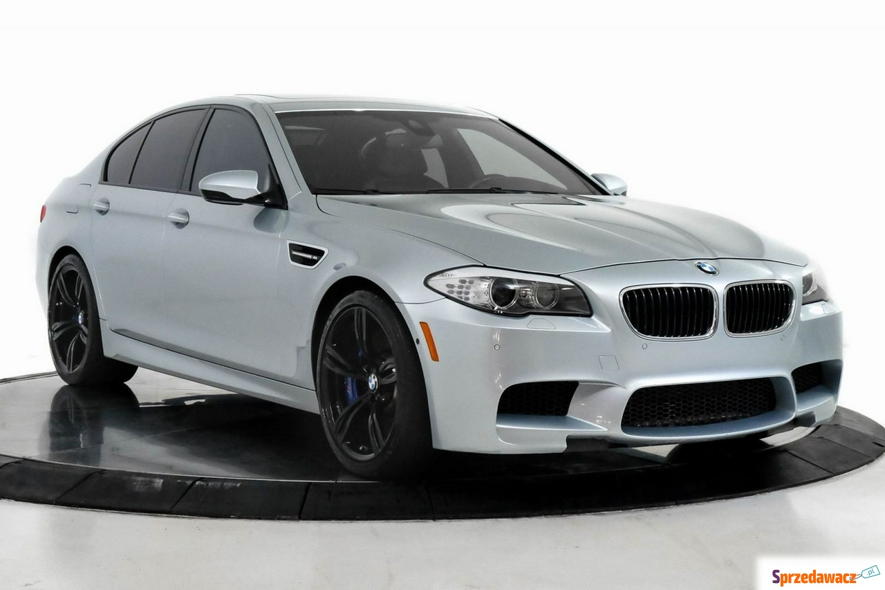 BMW M5 2013