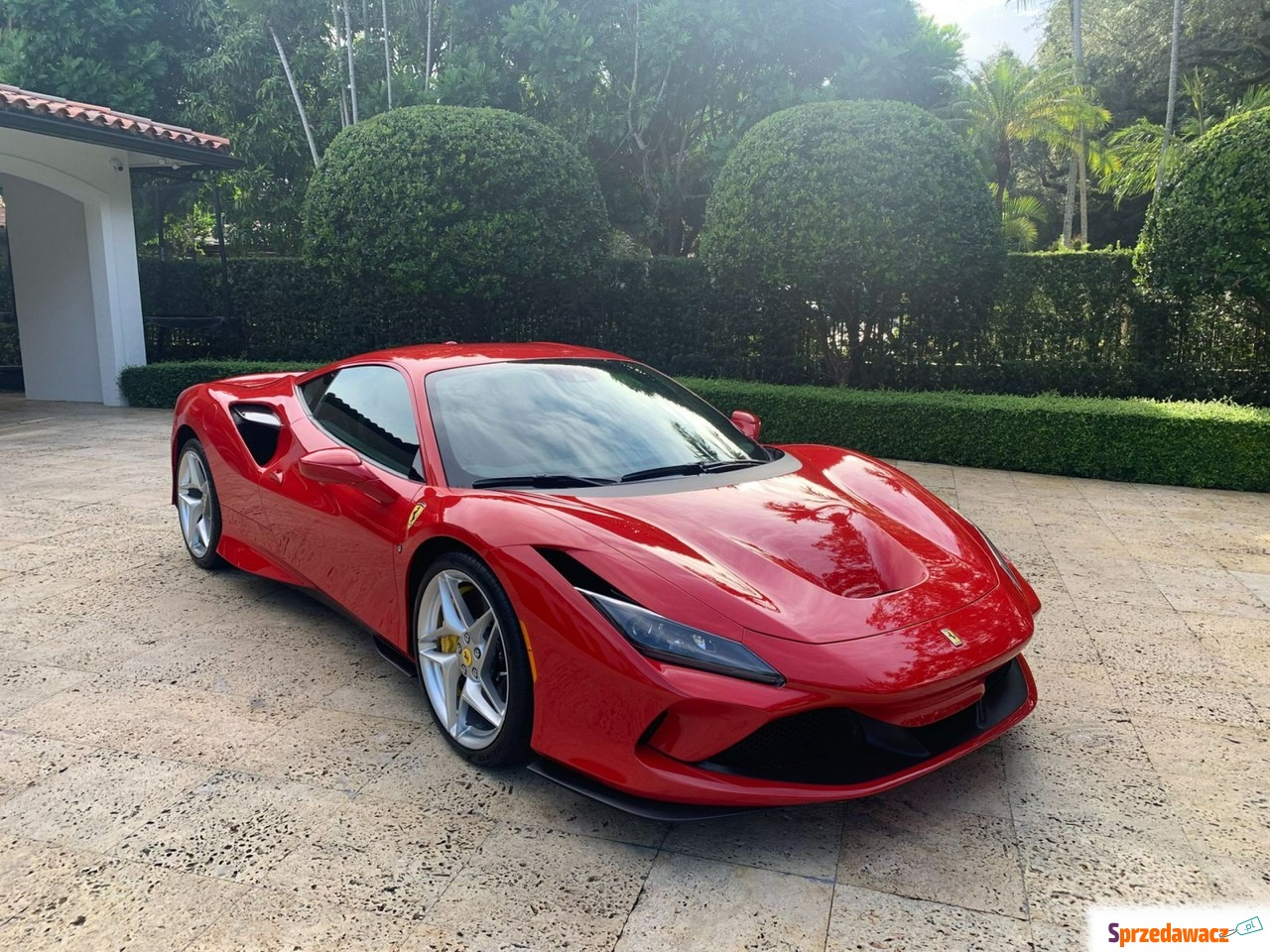 Ferrari 2021