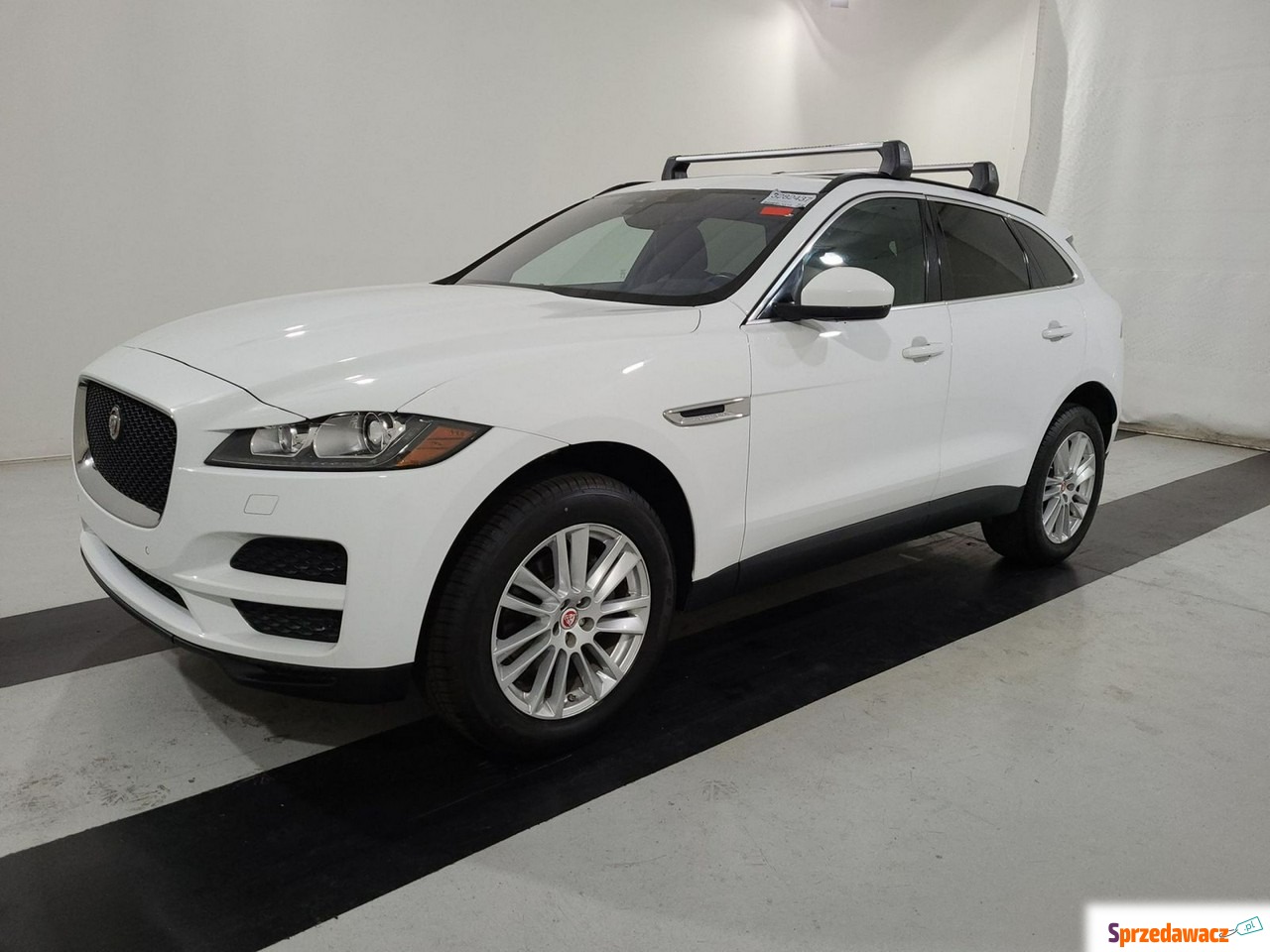 Jaguar F-PACE 2019