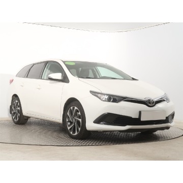 Toyota Auris 1.6 Valvematic (132KM), 2018