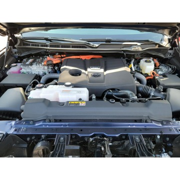 Toyota Sequoia  SUV 2023,  3.4 hybryda, automat - Na sprzedaż za 420 300 zł - Katowice - zdjęcie 11