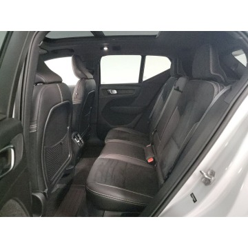 Volvo   SUV 2021,  2.0 benzyna, automat - Na sprzedaż za 224 550 zł - Katowice - zdjęcie 10