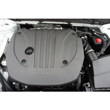 Volvo   SUV 2023,  2.0 hybryda, automat - Na sprzedaż za 216 000 zł - Katowice - zdjęcie 9