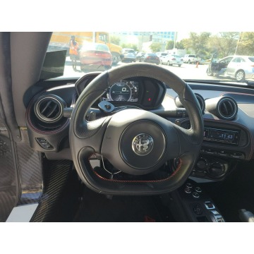 Alfa Romeo 4C  Coupe/Sportowy 2018,  1.7 benzyna, automat - Na sprzedaż za 207 870 zł - Katowice - zdjęcie 7