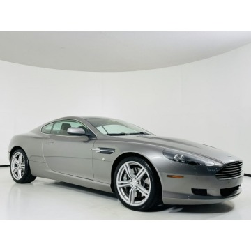 2009 Aston Martin DB9 6.0 benz. V12 470KM RWD 6-bieg. autom.