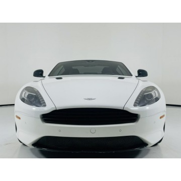 Aston Martin DB9  Sedan/Limuzyna 2015,  5.9 benzyna, automat - Na sprzedaż za 516 600 zł - Katowice - zdjęcie 2
