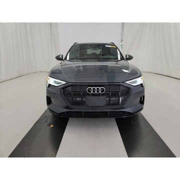 Audi e-tron  SUV 2022 elektryczny, automat - Na sprzedaż za 314 880 zł - Katowice - zdjęcie 2