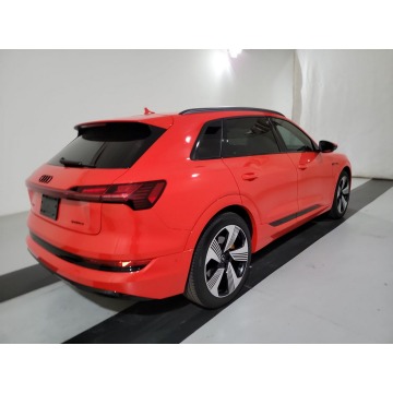 Audi e-tron  SUV 2022 elektryczny, automat - Na sprzedaż za 319 800 zł - Katowice - zdjęcie 4