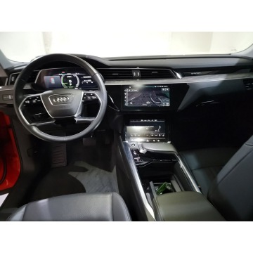 Audi e-tron  SUV 2022 elektryczny, automat - Na sprzedaż za 319 800 zł - Katowice - zdjęcie 9