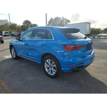 Audi Q3  SUV 2022,  2.0 benzyna, automat - Na sprzedaż za 147 600 zł - Katowice - zdjęcie 6