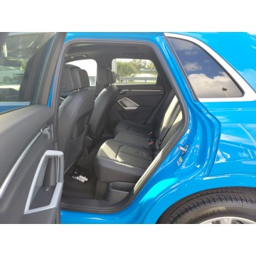 Audi Q3  SUV 2022,  2.0 benzyna, automat - Na sprzedaż za 147 600 zł - Katowice - zdjęcie 10