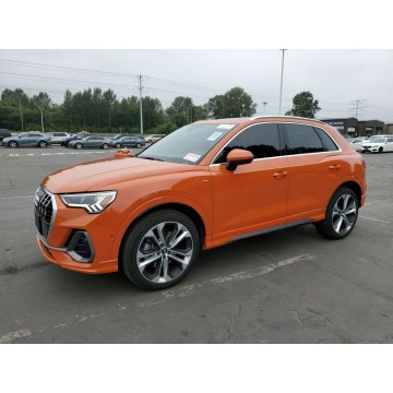 Audi Q3  SUV 2019,  2.0 benzyna, automat - Na sprzedaż za 145 140 zł - Katowice - zdjęcie 2