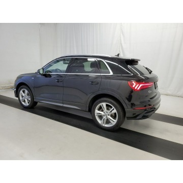 Audi Q3  SUV 2019,  2.0 benzyna, automat - Na sprzedaż za 120 540 zł - Katowice - zdjęcie 6