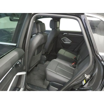 Audi Q3  SUV 2019,  2.0 benzyna, automat - Na sprzedaż za 120 540 zł - Katowice - zdjęcie 10
