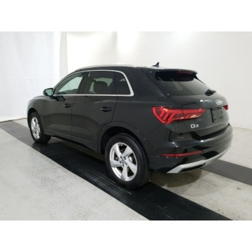 Audi Q3  SUV 2020,  2.0 benzyna, automat - Na sprzedaż za 182 040 zł - Katowice - zdjęcie 3